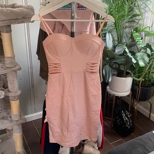 Dusty pink club/bar dress
